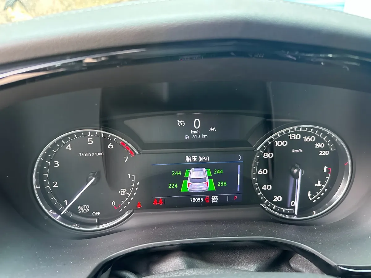 2022 Cadillac XT6 2.0T 237HP L4 9AT,autocango,china used car exporter,china ev exporter,chinese used car exporter,chinese used ev exporter