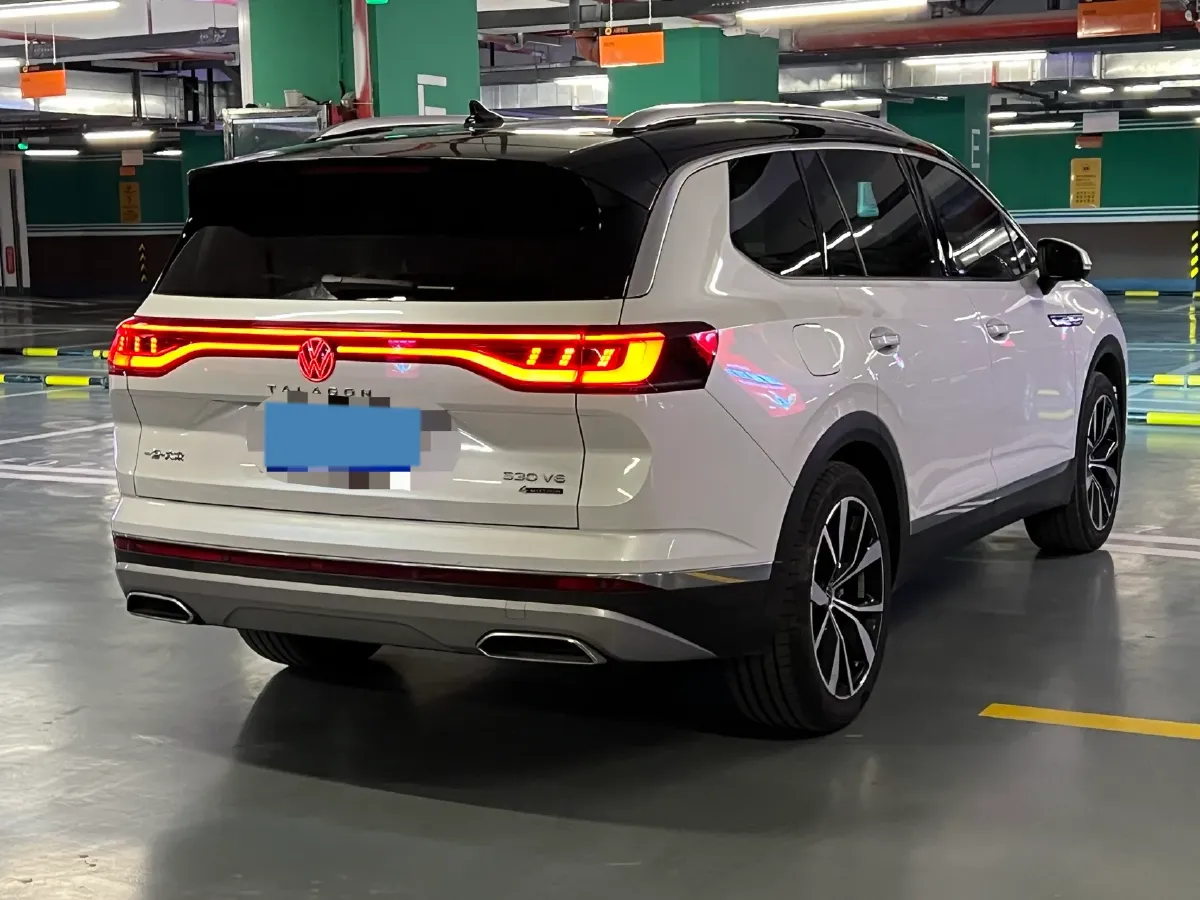 2021 Volkswagen Talagon 2.5T 299HP V6 7DCT,autocango,china used car exporter,china ev exporter,chinese used car exporter,chinese used ev exporter