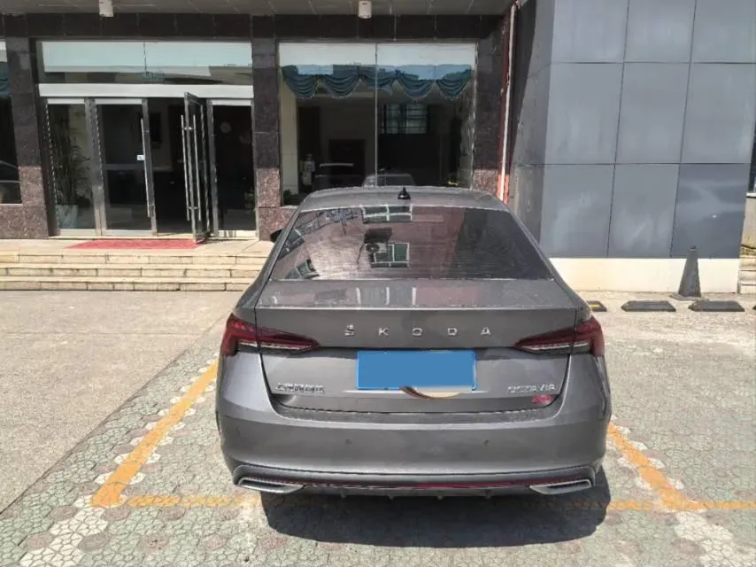 2025 Skoda Octavia 1.4T 150HP L4 7DCT,autocango,china used car exporter,china ev exporter,chinese used car exporter,chinese used ev exporter