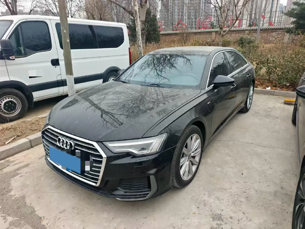 2021 Audi A6L 2.0T 224HP L4 7DCT,autocango,china used car exporter,china ev exporter,chinese used car exporter,chinese used ev exporter