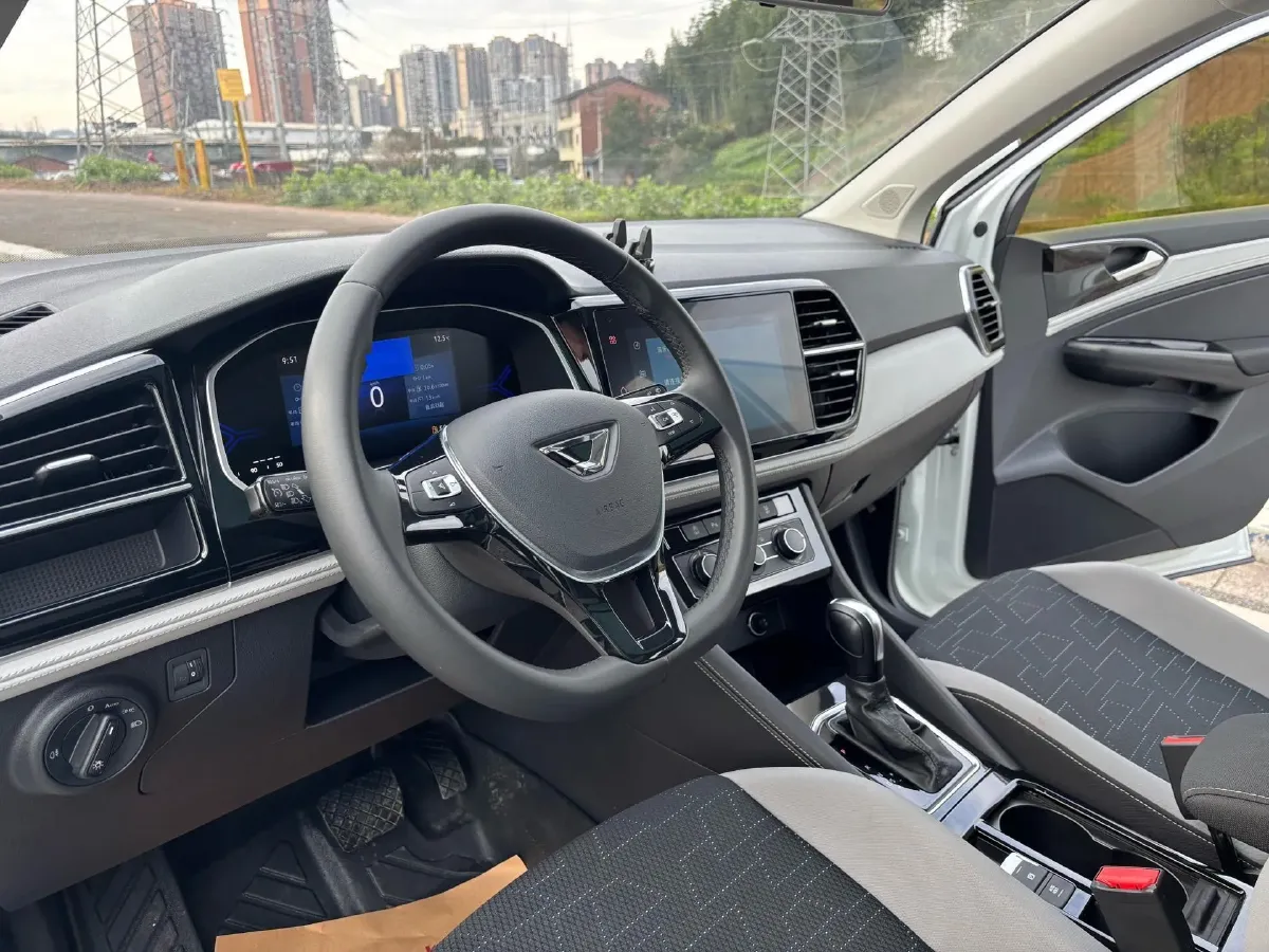 2023 Jetta VS7 1.4T 150HP L4 6AT,autocango,china used car exporter,china ev exporter,chinese used car exporter,chinese used ev exporter