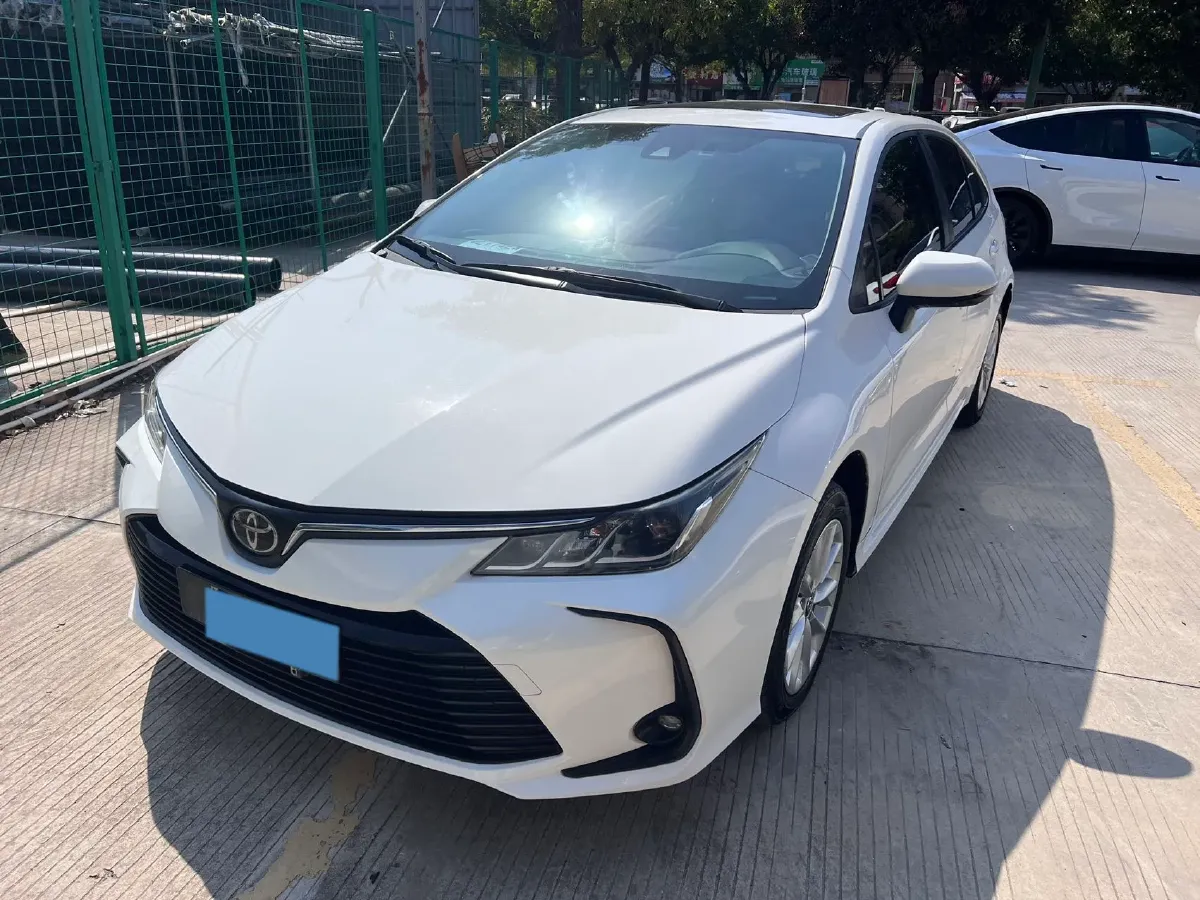 2021 Toyota Corolla 1.2T 116HP L4 CVT,autocango,china used car exporter,china ev exporter,chinese used car exporter,chinese used ev exporter
