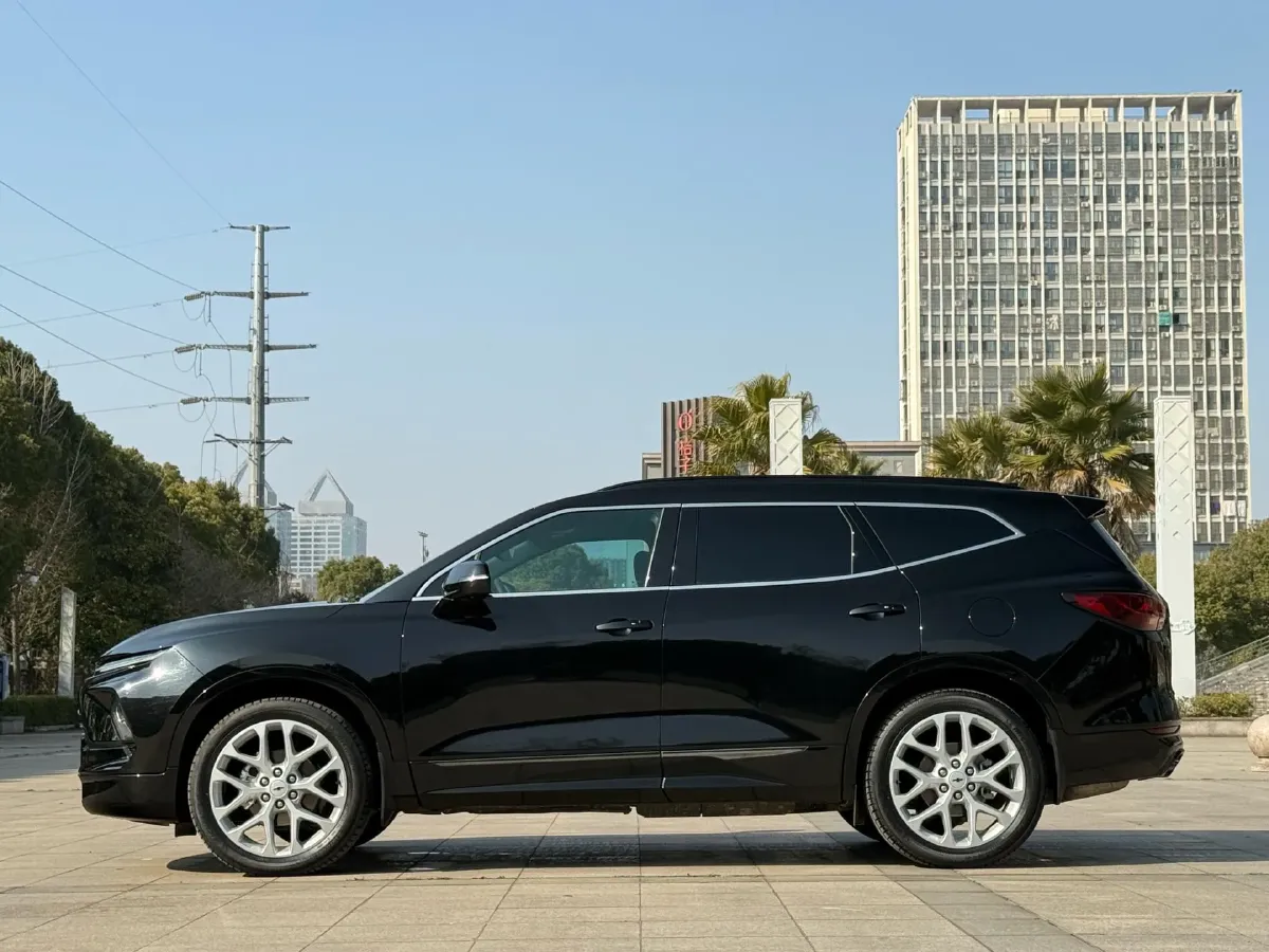 2023 Chevrolet Blazer 2.0T 237HP L4 9AT,autocango,china used car exporter,china ev exporter,chinese used car exporter,chinese used ev exporter