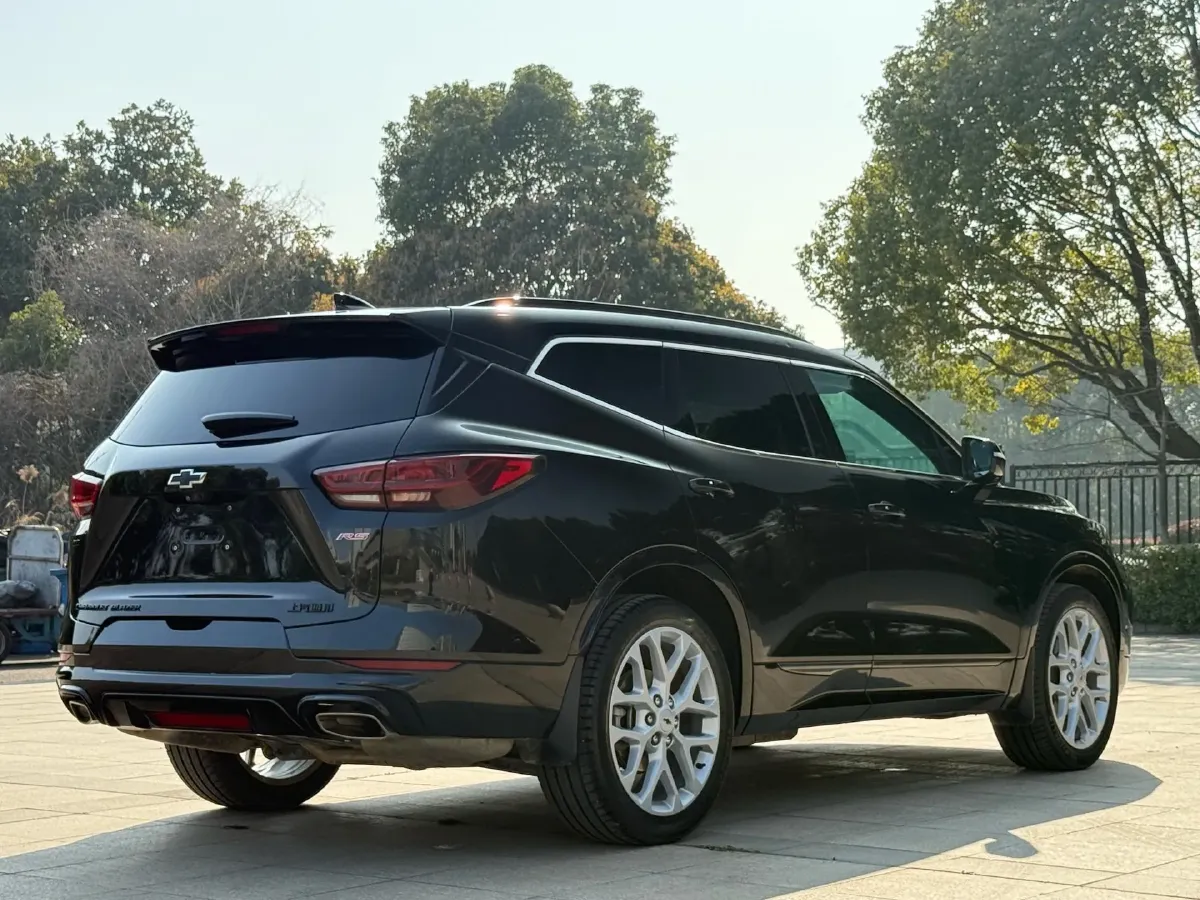 2023 Chevrolet Blazer 2.0T 237HP L4 9AT,autocango,china used car exporter,china ev exporter,chinese used car exporter,chinese used ev exporter