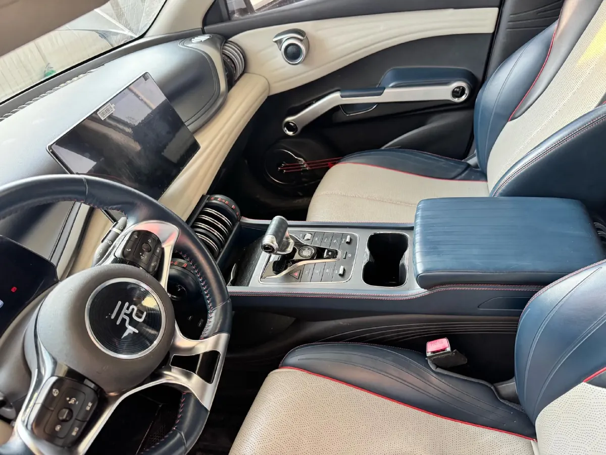 2022 Hycan Z03 BEV 64.23KWH,autocango,china used car exporter,china ev exporter,chinese used car exporter,chinese used ev exporter