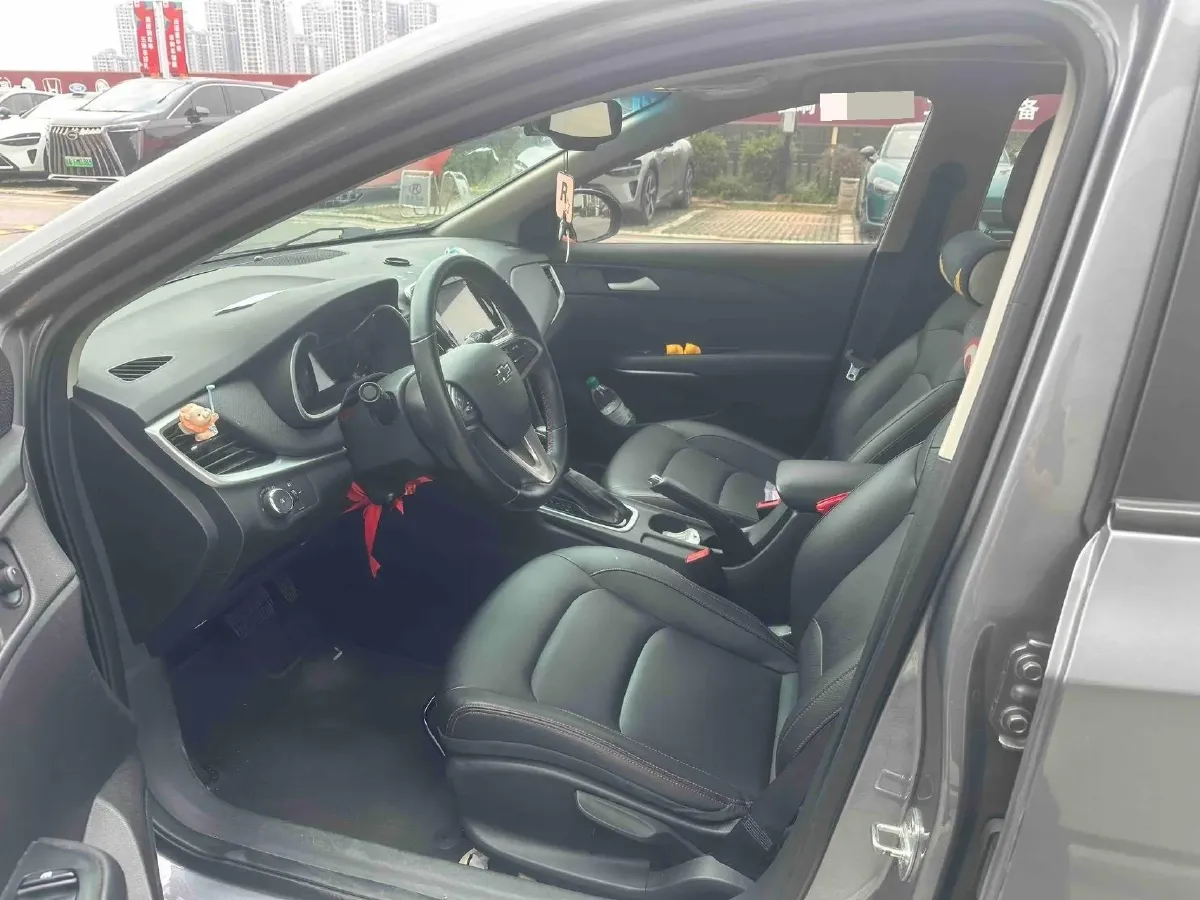 2019 Chevrolet Monza 1.0T 125HP L3 6DCT,autocango,china used car exporter,china ev exporter,chinese used car exporter,chinese used ev exporter