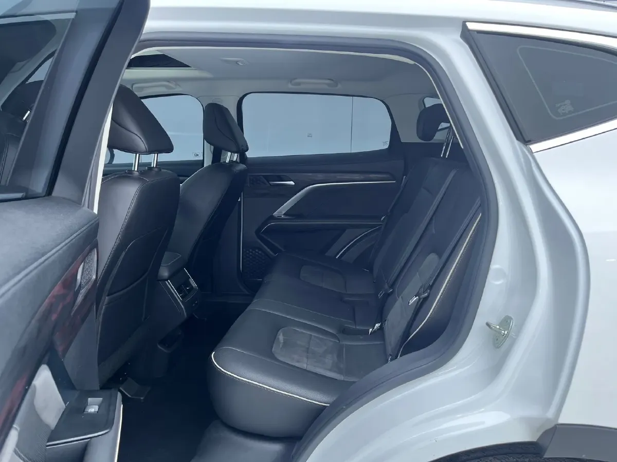 2021 Haval H6 1.5T 150HP L4 7DCT,autocango,china used car exporter,china ev exporter,chinese used car exporter,chinese used ev exporter