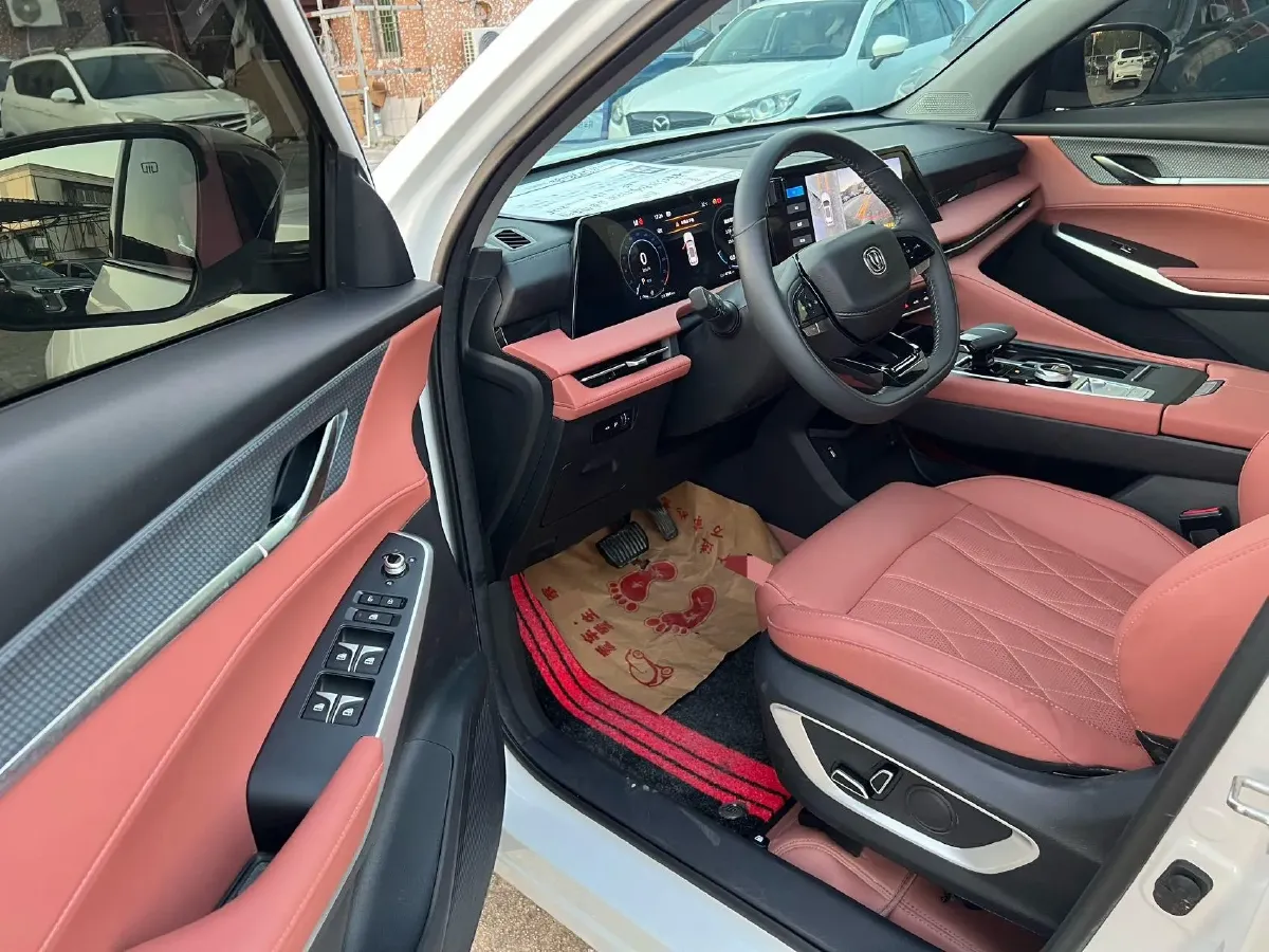 2025 ChangAn CS75 Plus 1.5T 188HP L4 8AT,autocango,china used car exporter,china ev exporter,chinese used car exporter,chinese used ev exporter