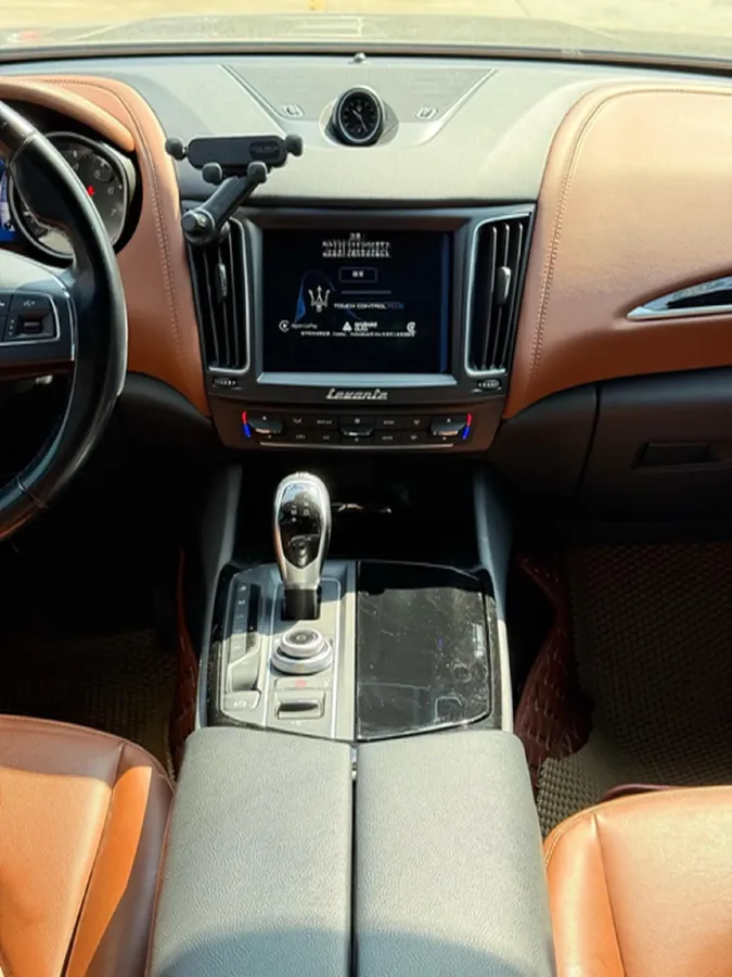 2016 Audi S6 4.0T 450HP V8 7DCT,autocango,china used car exporter,china ev exporter,chinese used car exporter,chinese used ev exporter