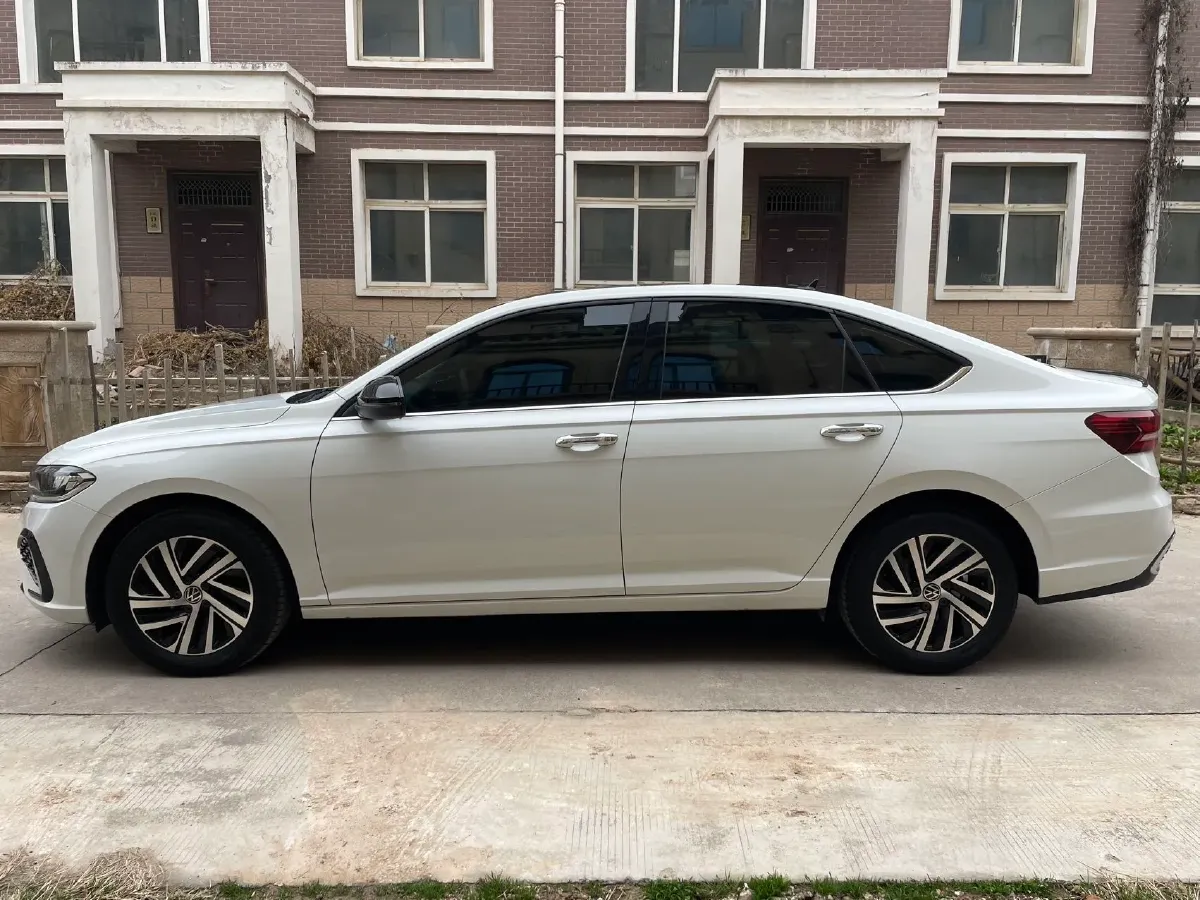 2024 Volkswagen Lavida 1.5T 160HP L4 7DCT,autocango,china used car exporter,china ev exporter,chinese used car exporter,chinese used ev exporter