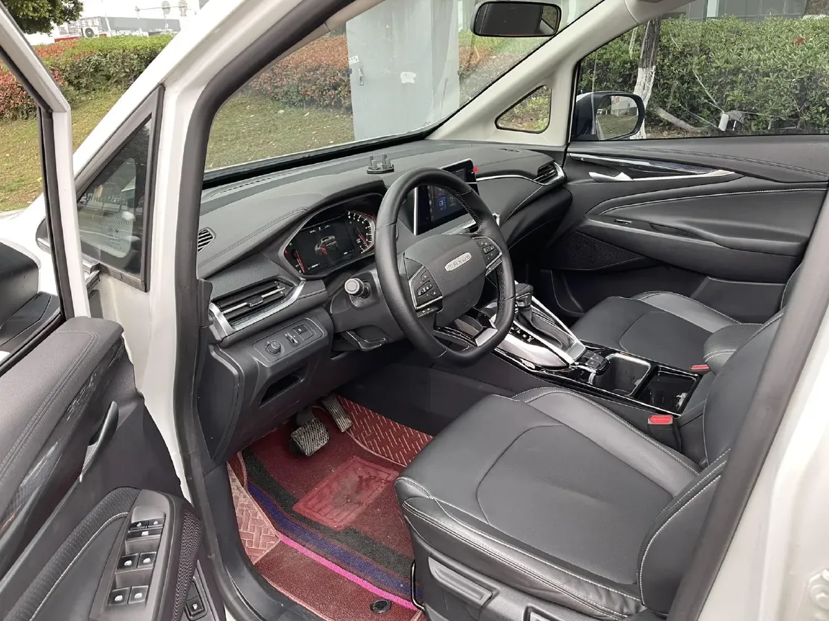 2022 MAXUS G50 1.5T 169HP L4 7DCT,autocango,china used car exporter,china ev exporter,chinese used car exporter,chinese used ev exporter