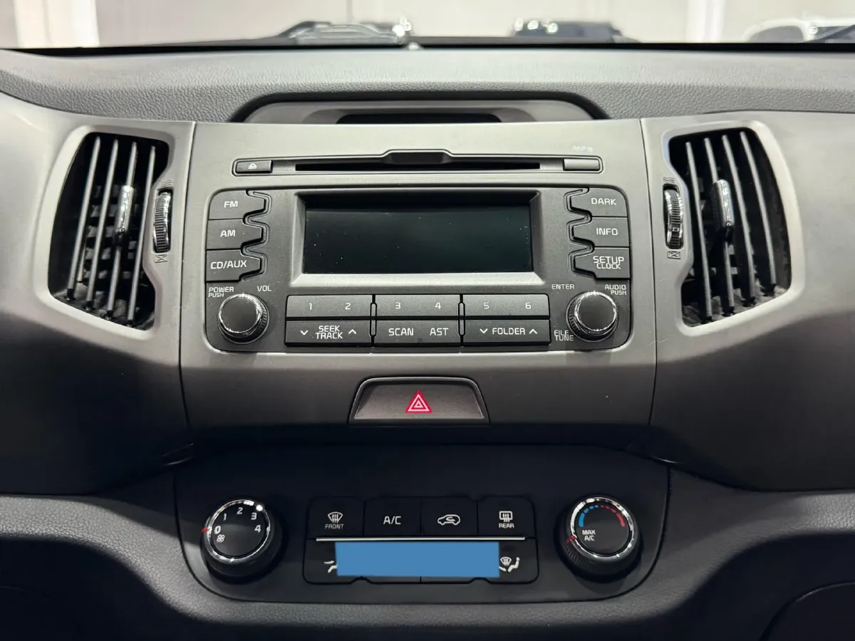 2016 Kia Sportage R 2.0L 165HP L4 6AT,autocango,china used car exporter,china ev exporter,chinese used car exporter,chinese used ev exporter