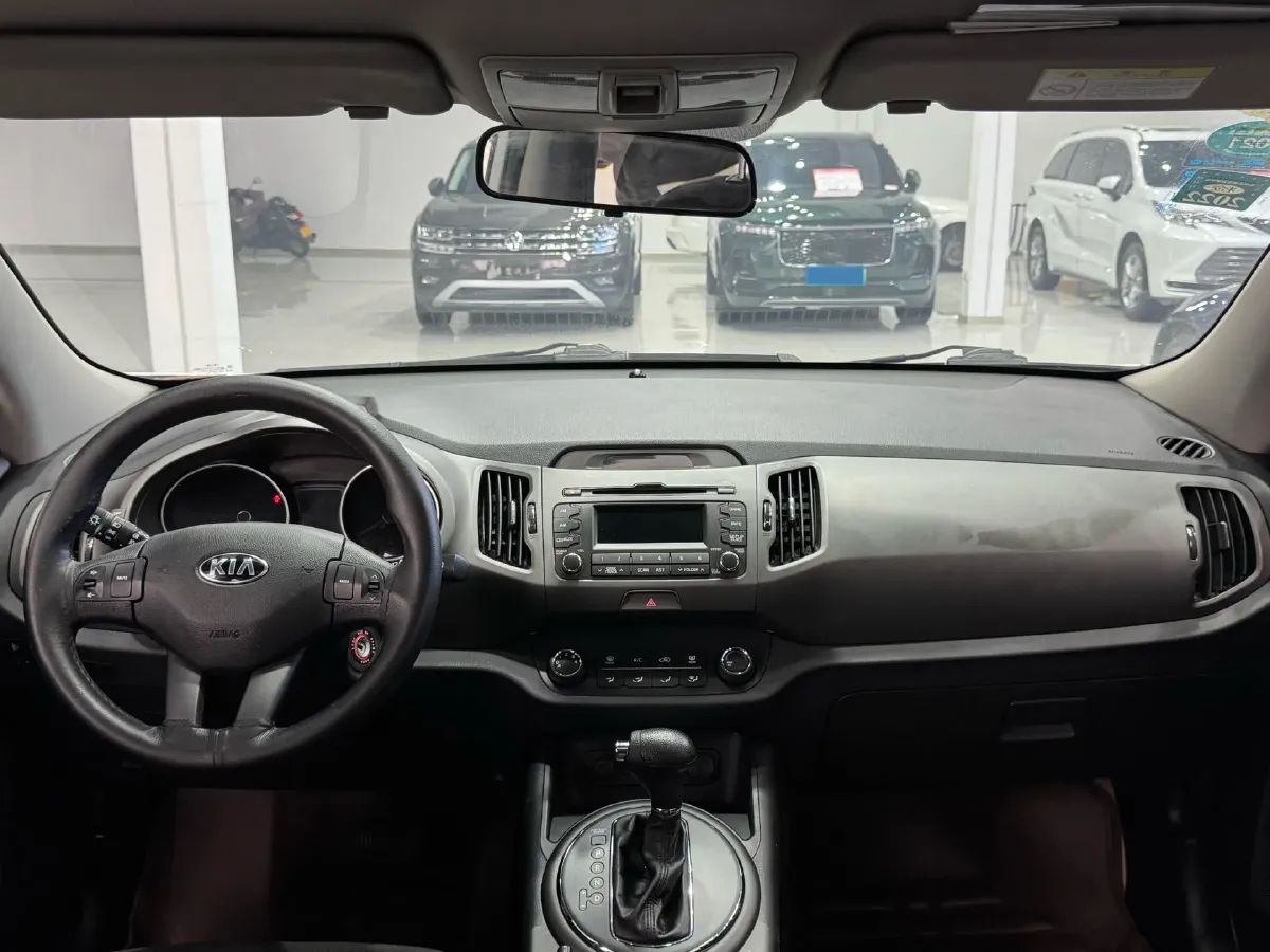 2016 Kia Sportage R 2.0L 165HP L4 6AT,autocango,china used car exporter,china ev exporter,chinese used car exporter,chinese used ev exporter