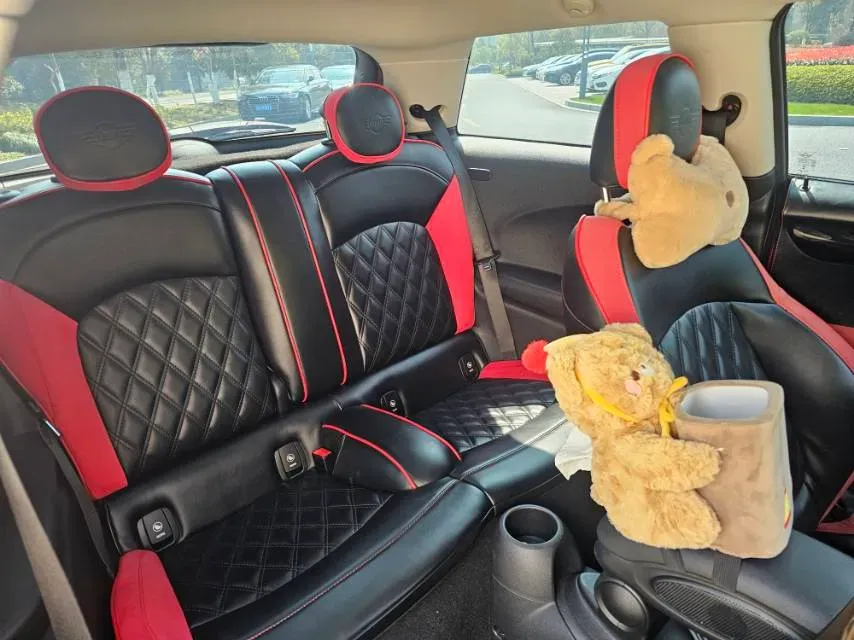 2020 MINI MINI 1.5T 136HP L3 7DCT,autocango,china used car exporter,china ev exporter,chinese used car exporter,chinese used ev exporter