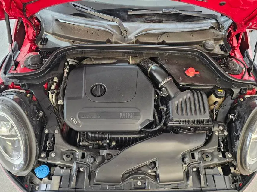 2020 MINI MINI 1.5T 136HP L3 7DCT,autocango,china used car exporter,china ev exporter,chinese used car exporter,chinese used ev exporter