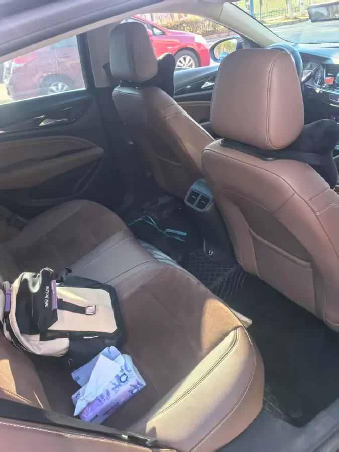 2022 Buick Regal 1.5T 169HP L4 9AT,autocango,china used car exporter,china ev exporter,chinese used car exporter,chinese used ev exporter