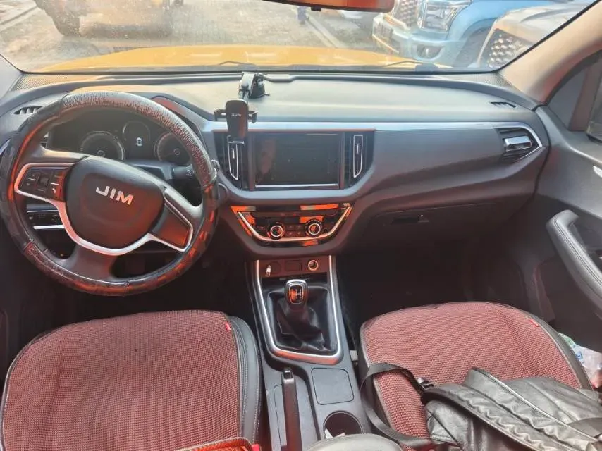 2022 Isuzu RE-MAX Jim 2.8T 120HP L4 5MT,autocango,china used car exporter,china ev exporter,chinese used car exporter,chinese used ev exporter