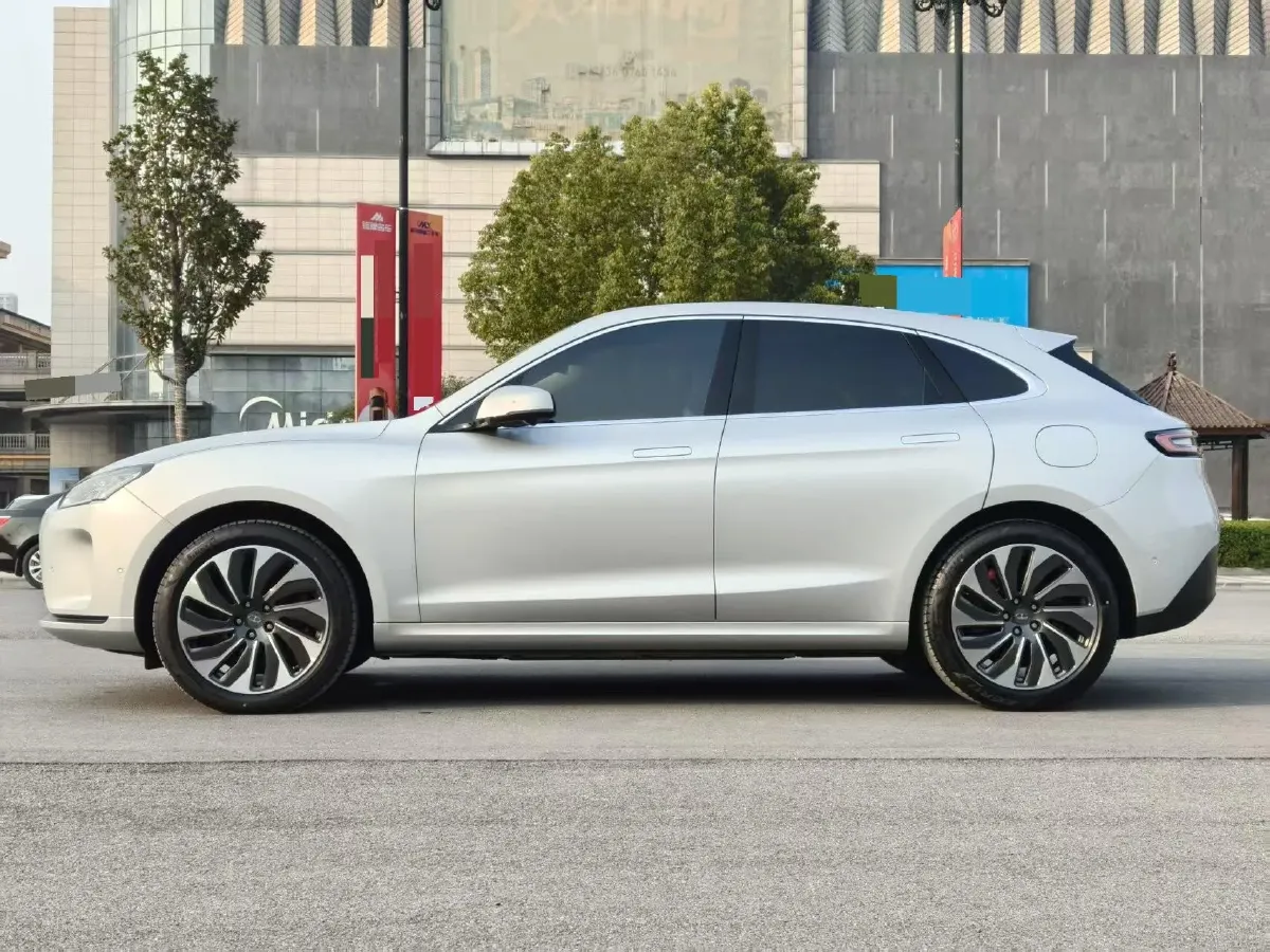 2022 AITO AITO M5 Range Extended 125HP REEV 40KWH,autocango,china used car exporter,china ev exporter,chinese used car exporter,chinese used ev exporter