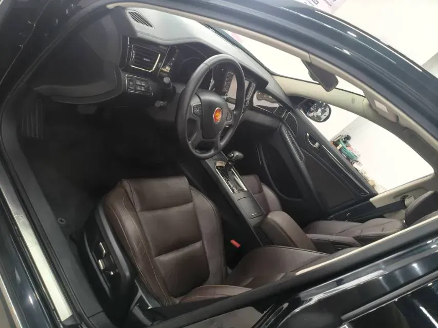 2017 HongQi H7 2.0T 204HP L4 6AT,autocango,china used car exporter,china ev exporter,chinese used car exporter,chinese used ev exporter