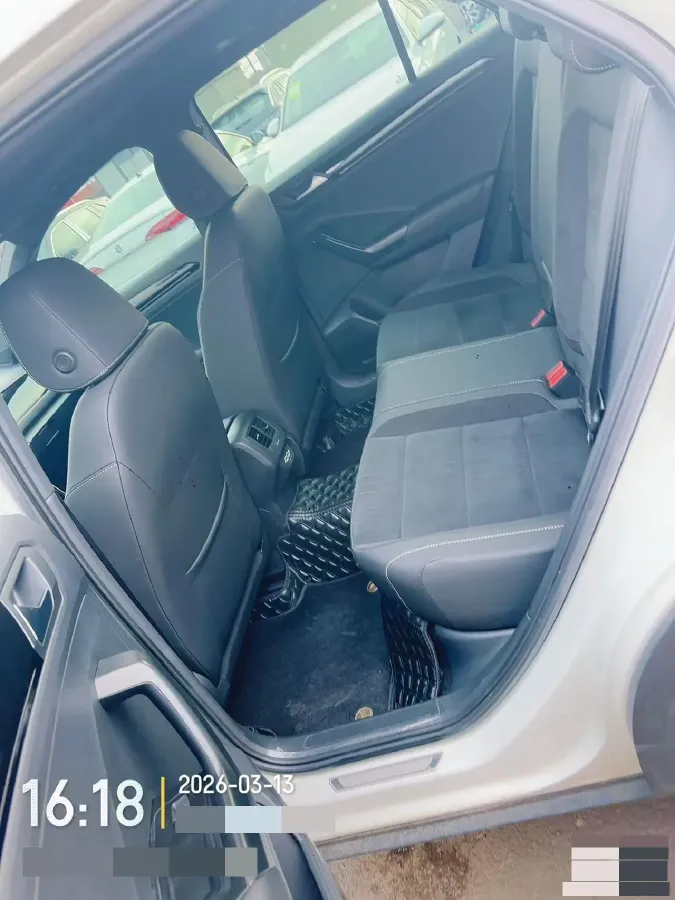 2021 Volkswagen T-Roc 1.4T 150HP L4 7DCT,autocango,china used car exporter,china ev exporter,chinese used car exporter,chinese used ev exporter