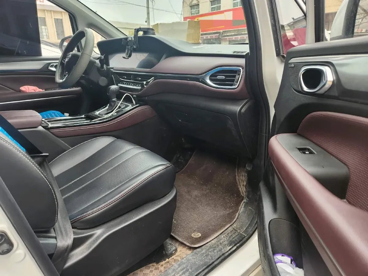 2023 GAC Trumpchi M6 1.5T 177HP L4 7DCT,autocango,china used car exporter,china ev exporter,chinese used car exporter,chinese used ev exporter