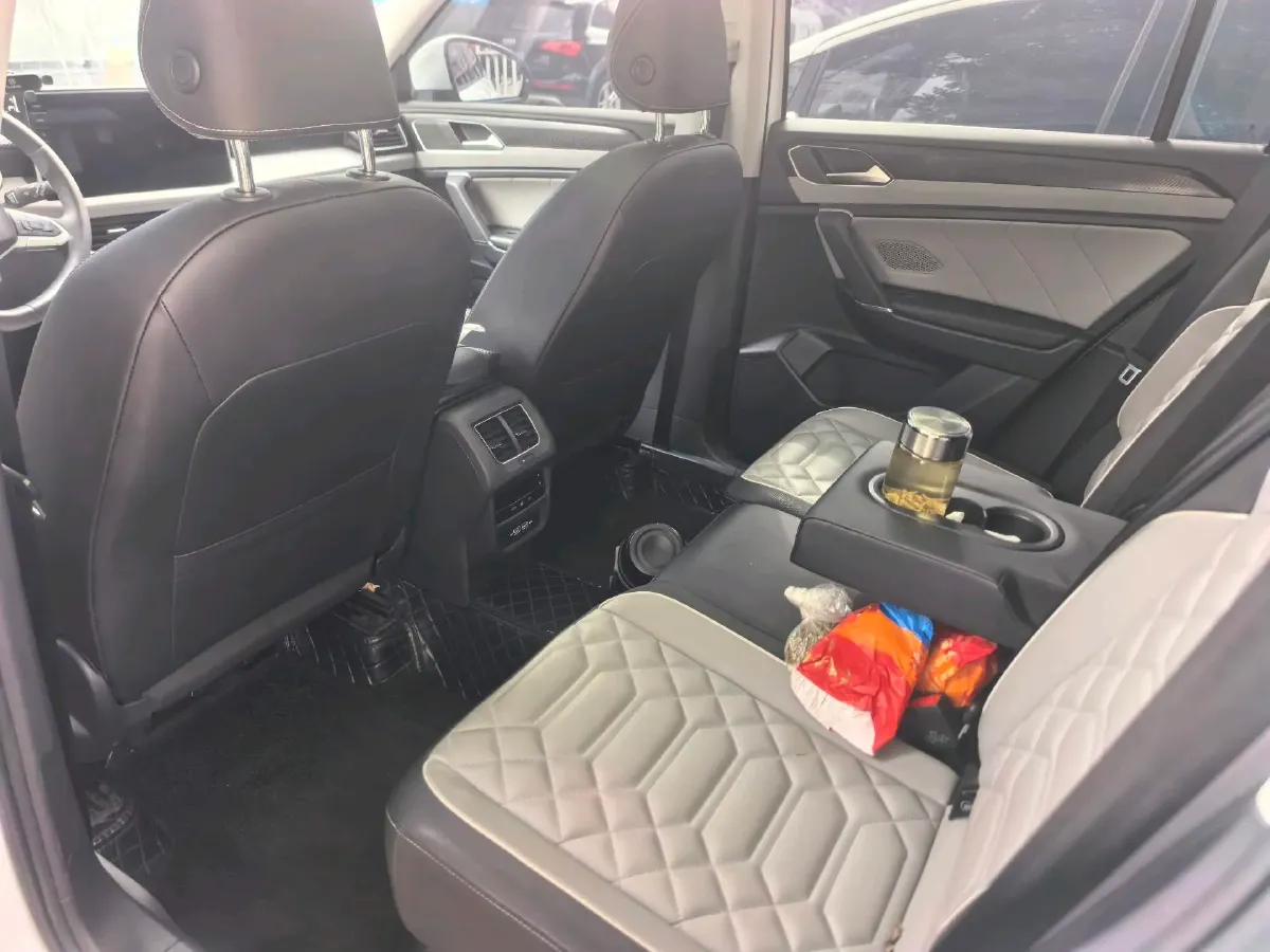 2024 Volkswagen Tayron 1.5T 160HP L4 7DCT,autocango,china used car exporter,china ev exporter,chinese used car exporter,chinese used ev exporter