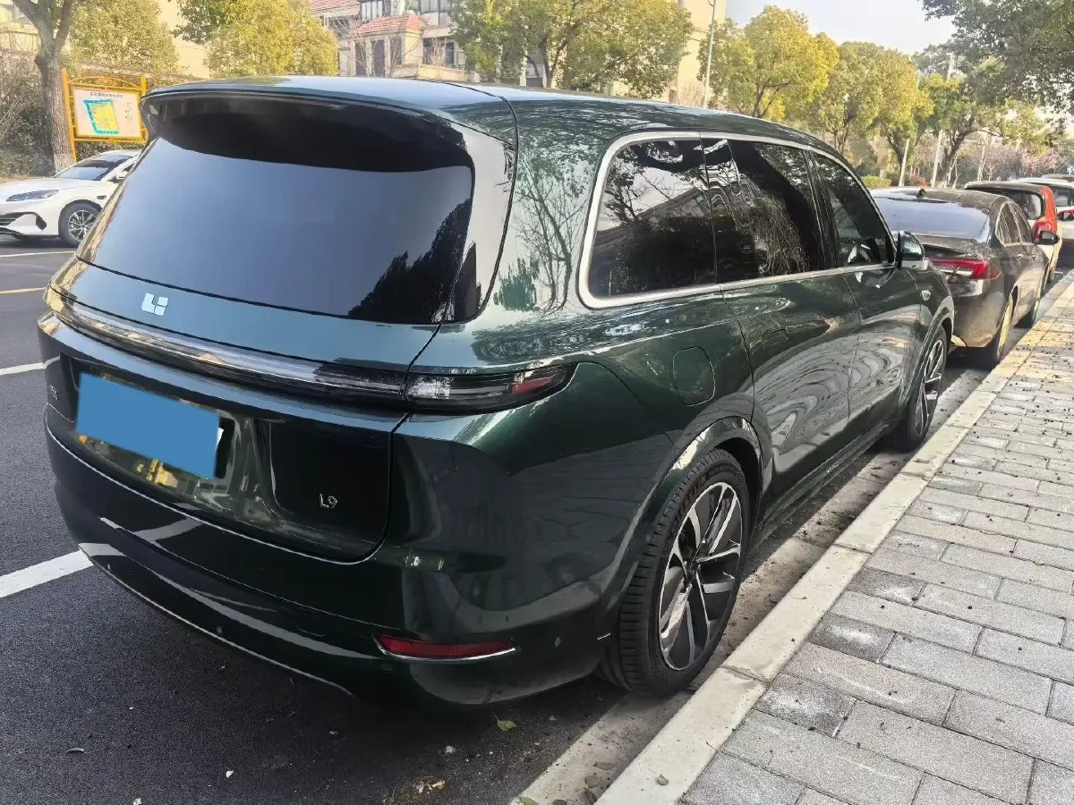 2022 Li L9 Range Extended 154HP REEV 42.6KWH,autocango,china used car exporter,china ev exporter,chinese used car exporter,chinese used ev exporter