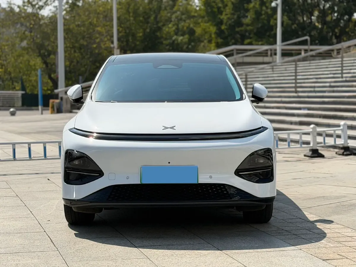 2025 Xpeng G6 BEV 68.5KWH,autocango,china used car exporter,china ev exporter,chinese used car exporter,chinese used ev exporter