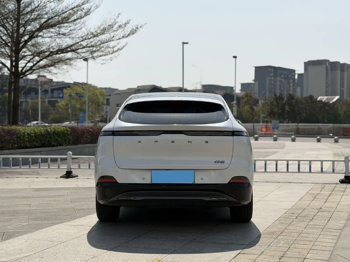 2025 Xpeng G6 BEV 68.5KWH,autocango,china used car exporter,china ev exporter,chinese used car exporter,chinese used ev exporter