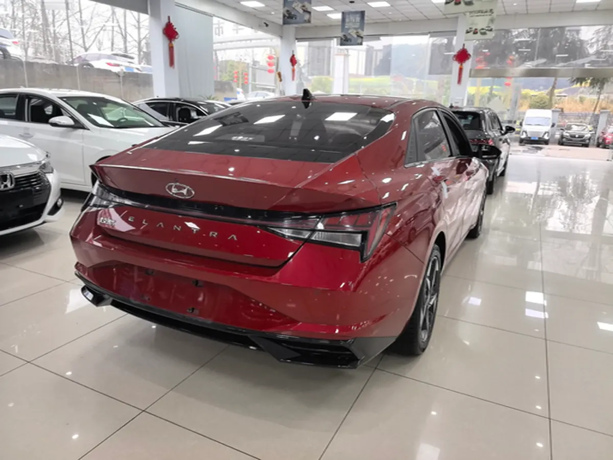 2021 Hyundai Elantra 1.5L 115HP L4 CVT,autocango,china used car exporter,china ev exporter,chinese used car exporter,chinese used ev exporter