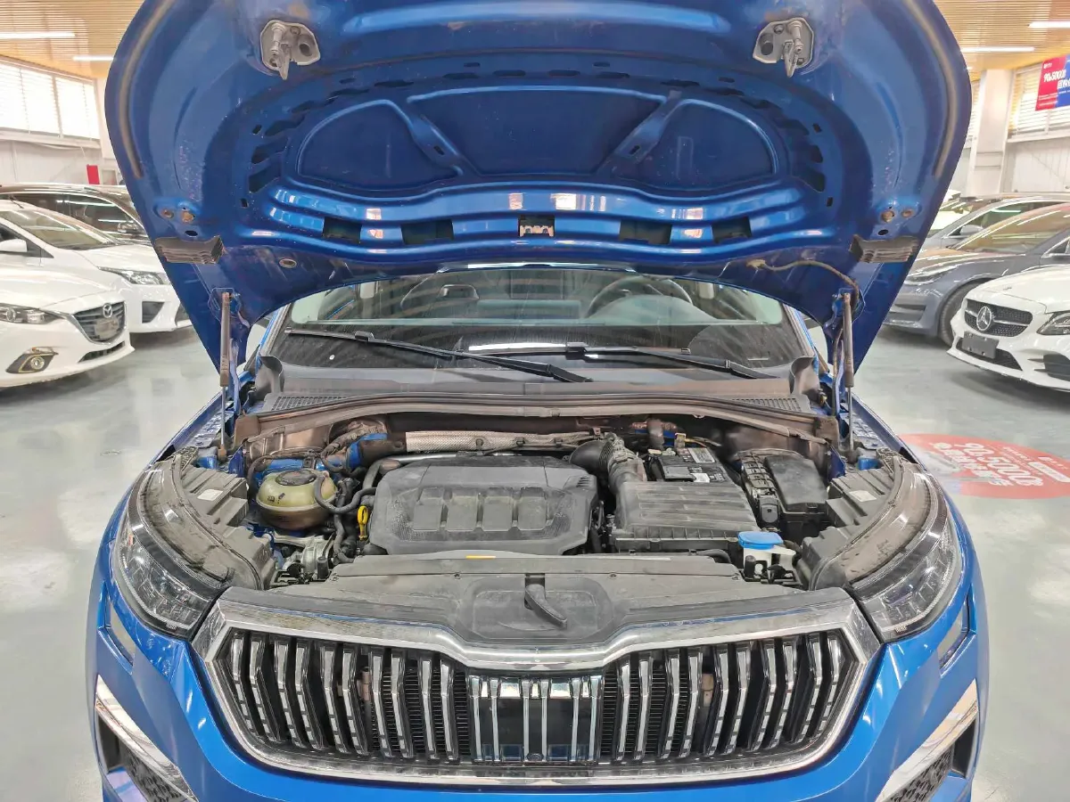 2022 Skoda Kodiak 2.0T 186HP L4 7DCT,autocango,china used car exporter,china ev exporter,chinese used car exporter,chinese used ev exporter