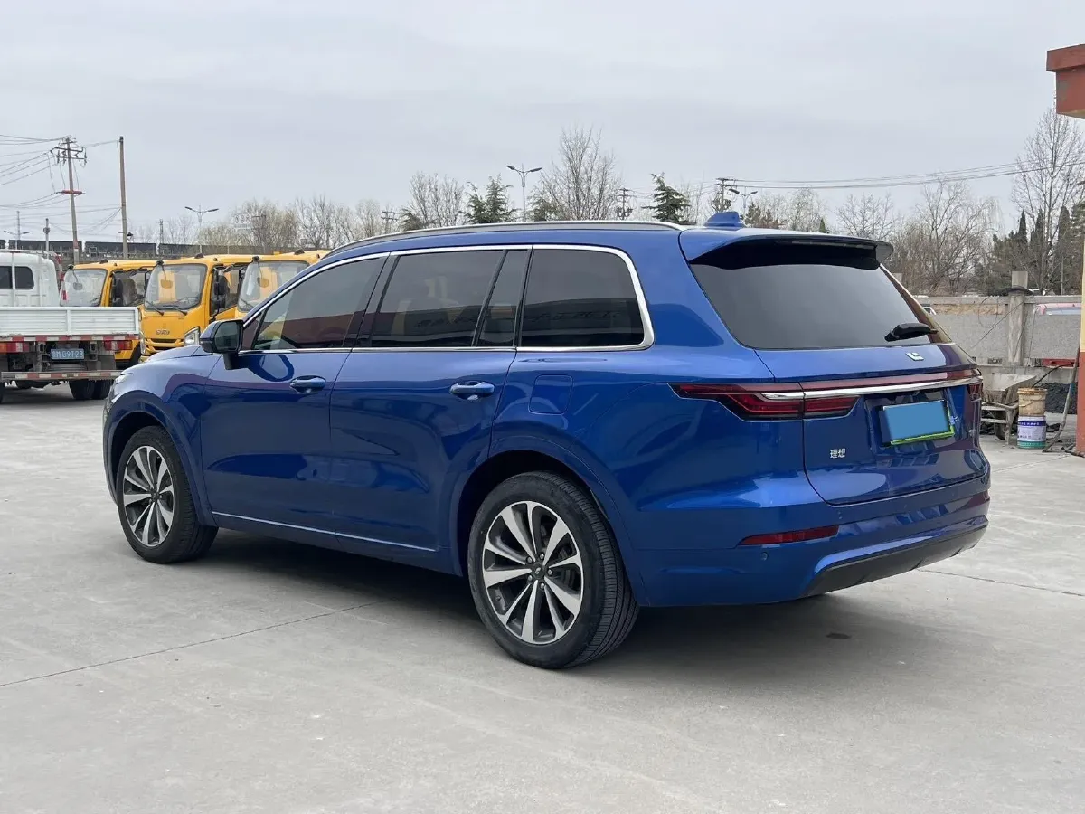 2020 Li ONE Range Extended 131HP REEV 40.5KWH,autocango,china used car exporter,china ev exporter,chinese used car exporter,chinese used ev exporter