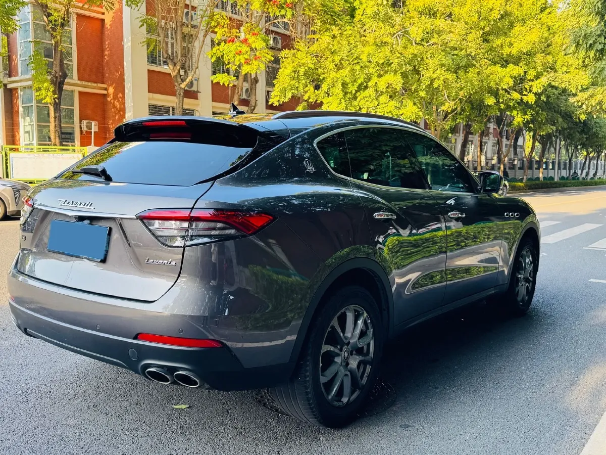 2021 Audi A8 3.0T 340HP V6 8AT,autocango,china used car exporter,china ev exporter,chinese used car exporter,chinese used ev exporter