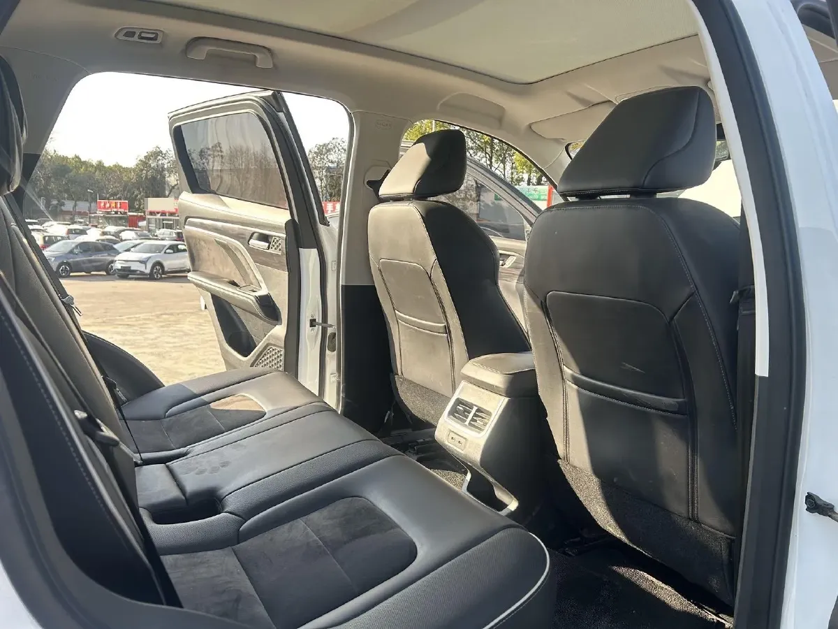 2021 Haval H6 1.5T 150HP L4 7DCT,autocango,china used car exporter,china ev exporter,chinese used car exporter,chinese used ev exporter