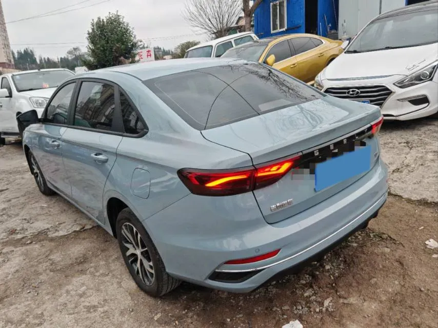 2025 Geely Emgrand 1.5L 127HP L4 5MT,autocango,china used car exporter,china ev exporter,chinese used car exporter,chinese used ev exporter