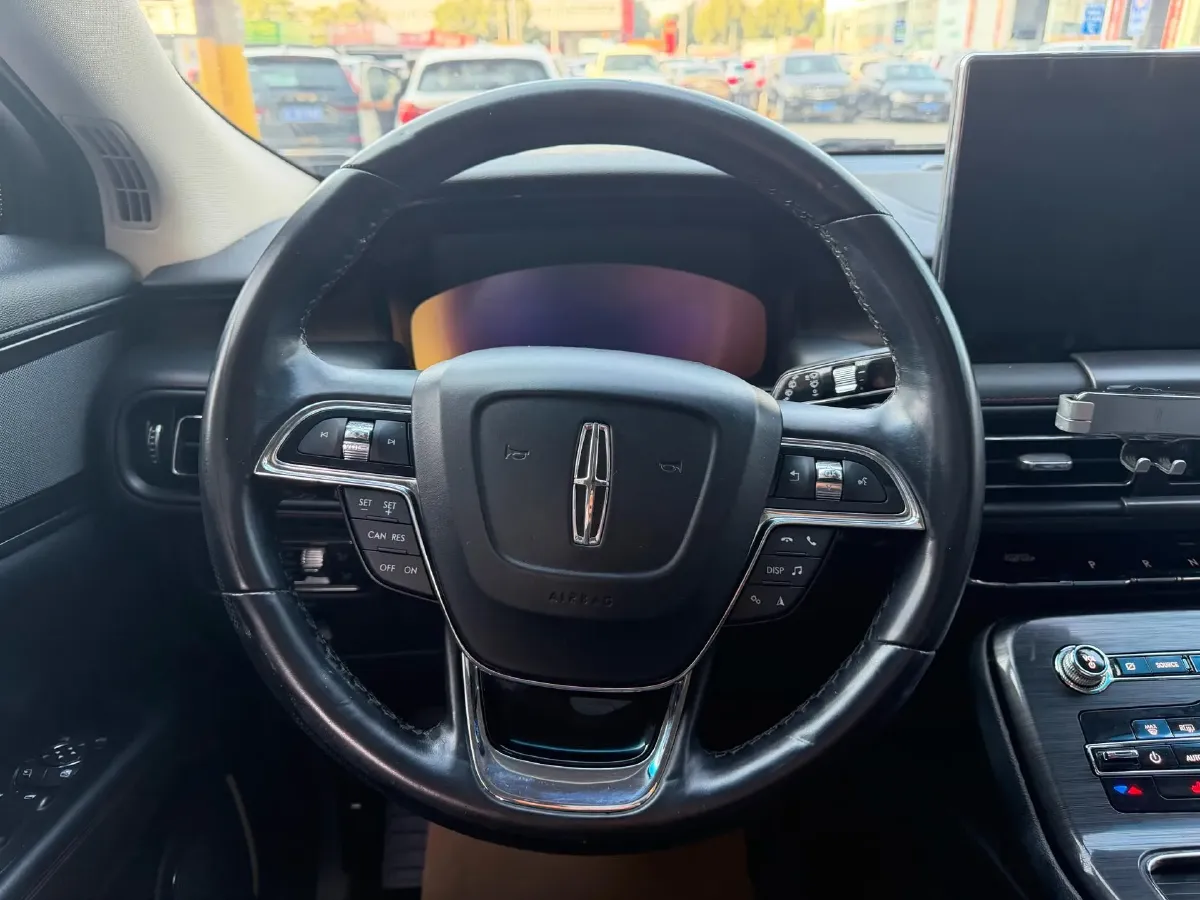 2022 Lincoln Nautilus 2.7T 322HP V6 8AT,autocango,china used car exporter,china ev exporter,chinese used car exporter,chinese used ev exporter
