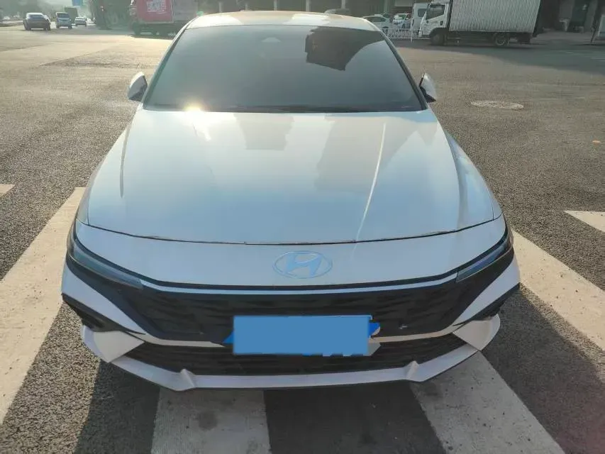 2023 Hyundai Elantra 1.5L 115HP L4 CVT,autocango,china used car exporter,china ev exporter,chinese used car exporter,chinese used ev exporter