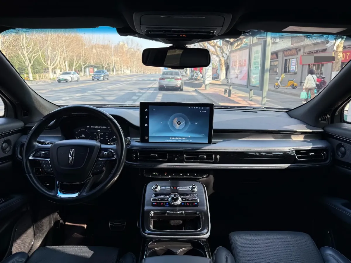 2021 Lincoln Nautilus 2.7T 322HP V6 8AT,autocango,china used car exporter,china ev exporter,chinese used car exporter,chinese used ev exporter