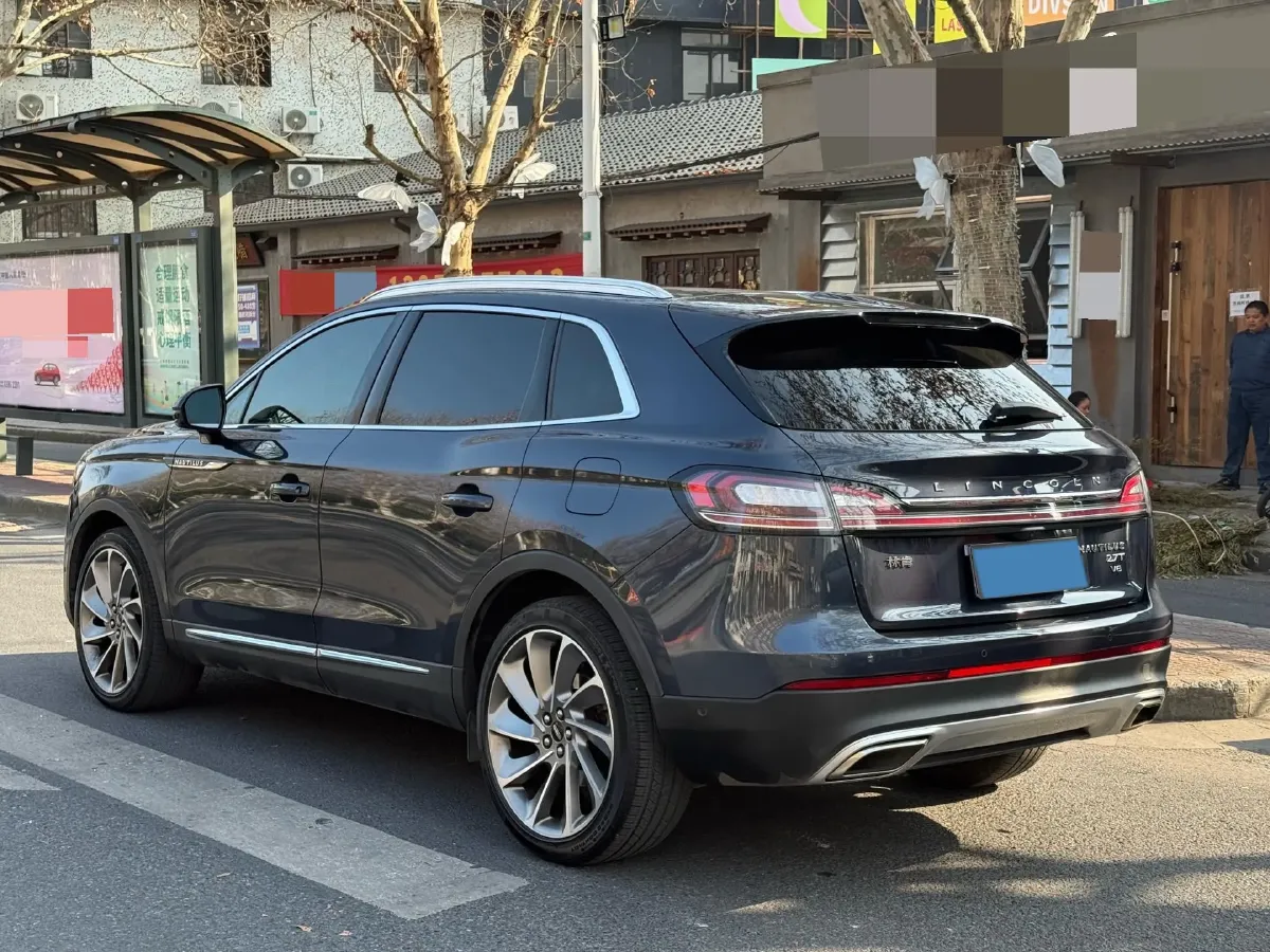 2021 Lincoln Nautilus 2.7T 322HP V6 8AT,autocango,china used car exporter,china ev exporter,chinese used car exporter,chinese used ev exporter