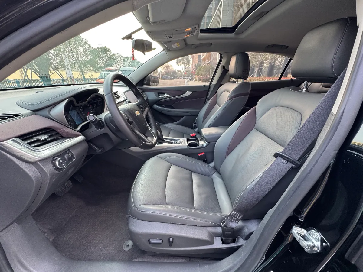 2018 Chevrolet Malibu 1.5T 170HP L4 6AT,autocango,china used car exporter,china ev exporter,chinese used car exporter,chinese used ev exporter