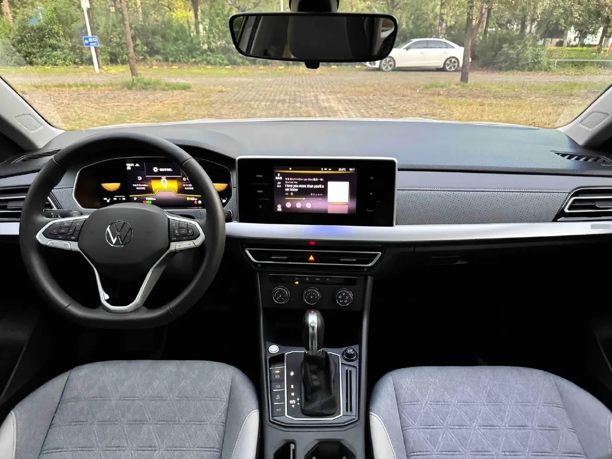 2023 Volkswagen Lavida 1.4T 150HP L4 7DCT,autocango,china used car exporter,china ev exporter,chinese used car exporter,chinese used ev exporter