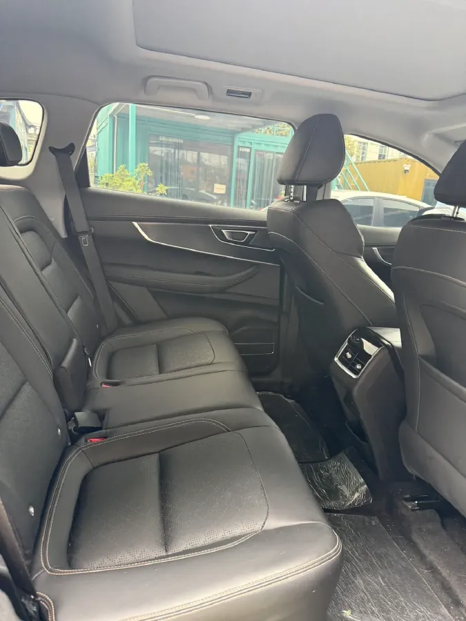 2022 Chery Tiggo 8 1.5T 156HP L4 6DCT,autocango,china used car exporter,china ev exporter,chinese used car exporter,chinese used ev exporter