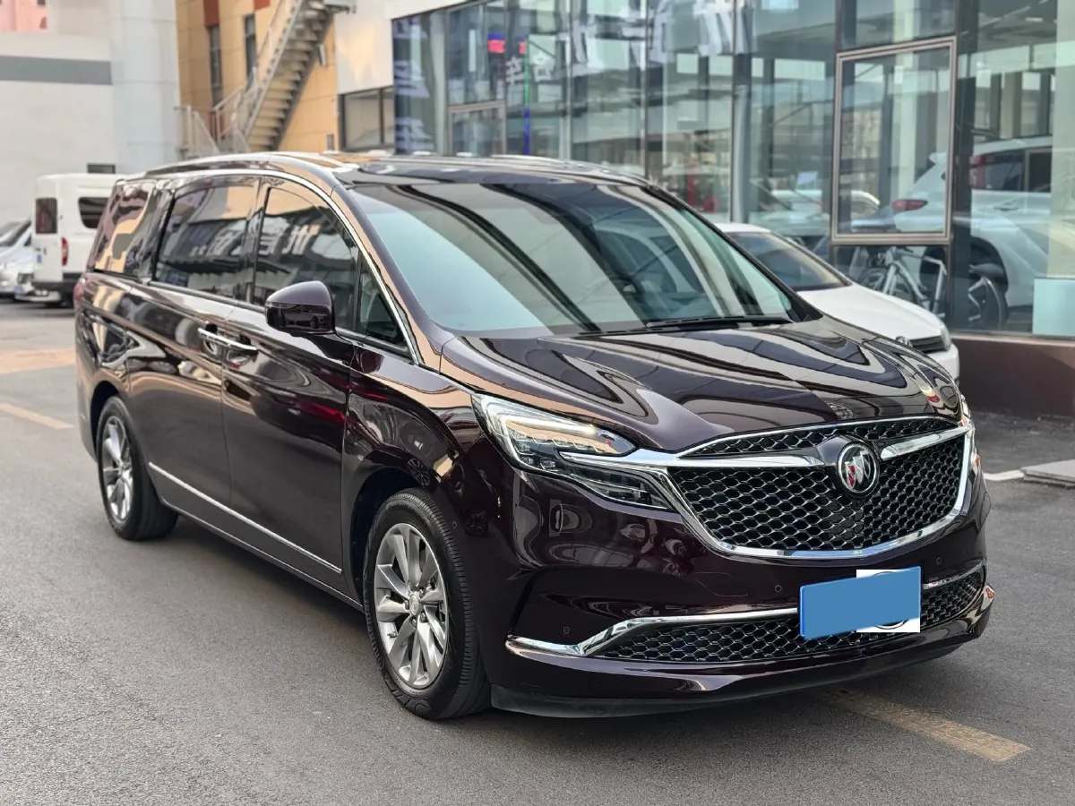 2022 Buick GL8 2.0T 237HP L4 9AT,autocango,china used car exporter,china ev exporter,chinese used car exporter,chinese used ev exporter