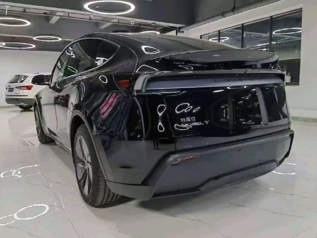 2026 Tesla Model Y BEV,autocango,china used car exporter,china ev exporter,chinese used car exporter,chinese used ev exporter
