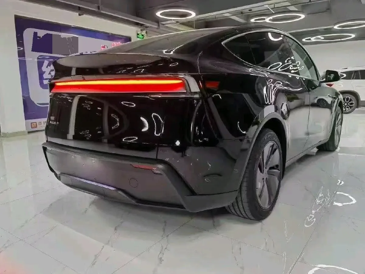 2026 Tesla Model Y BEV,autocango,china used car exporter,china ev exporter,chinese used car exporter,chinese used ev exporter