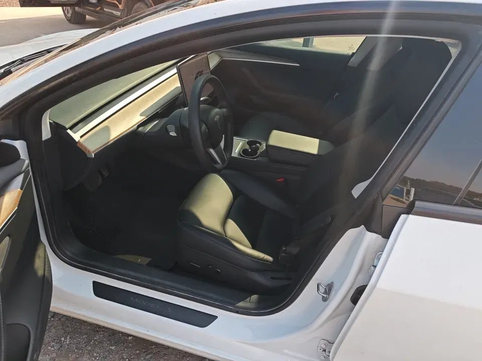 2022 Tesla Model 3 BEV 60KWH,autocango,china used car exporter,china ev exporter,chinese used car exporter,chinese used ev exporter