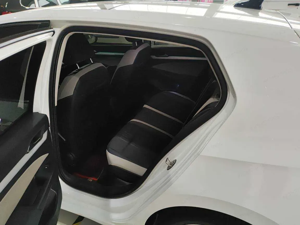 2021 Volkswagen Golf 1.4T 150HP L4 7DCT,autocango,china used car exporter,china ev exporter,chinese used car exporter,chinese used ev exporter