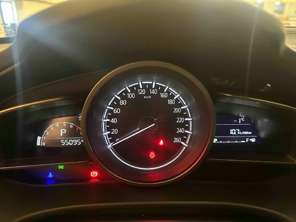 2021 Mazda CX-4 2.0L 158HP L4 6AT,autocango,china used car exporter,china ev exporter,chinese used car exporter,chinese used ev exporter