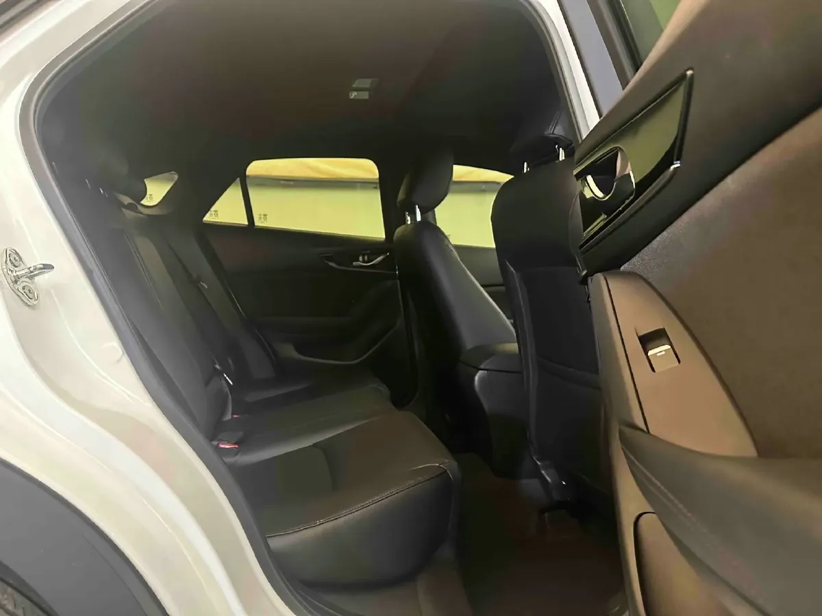 2021 Mazda CX-4 2.0L 158HP L4 6AT,autocango,china used car exporter,china ev exporter,chinese used car exporter,chinese used ev exporter