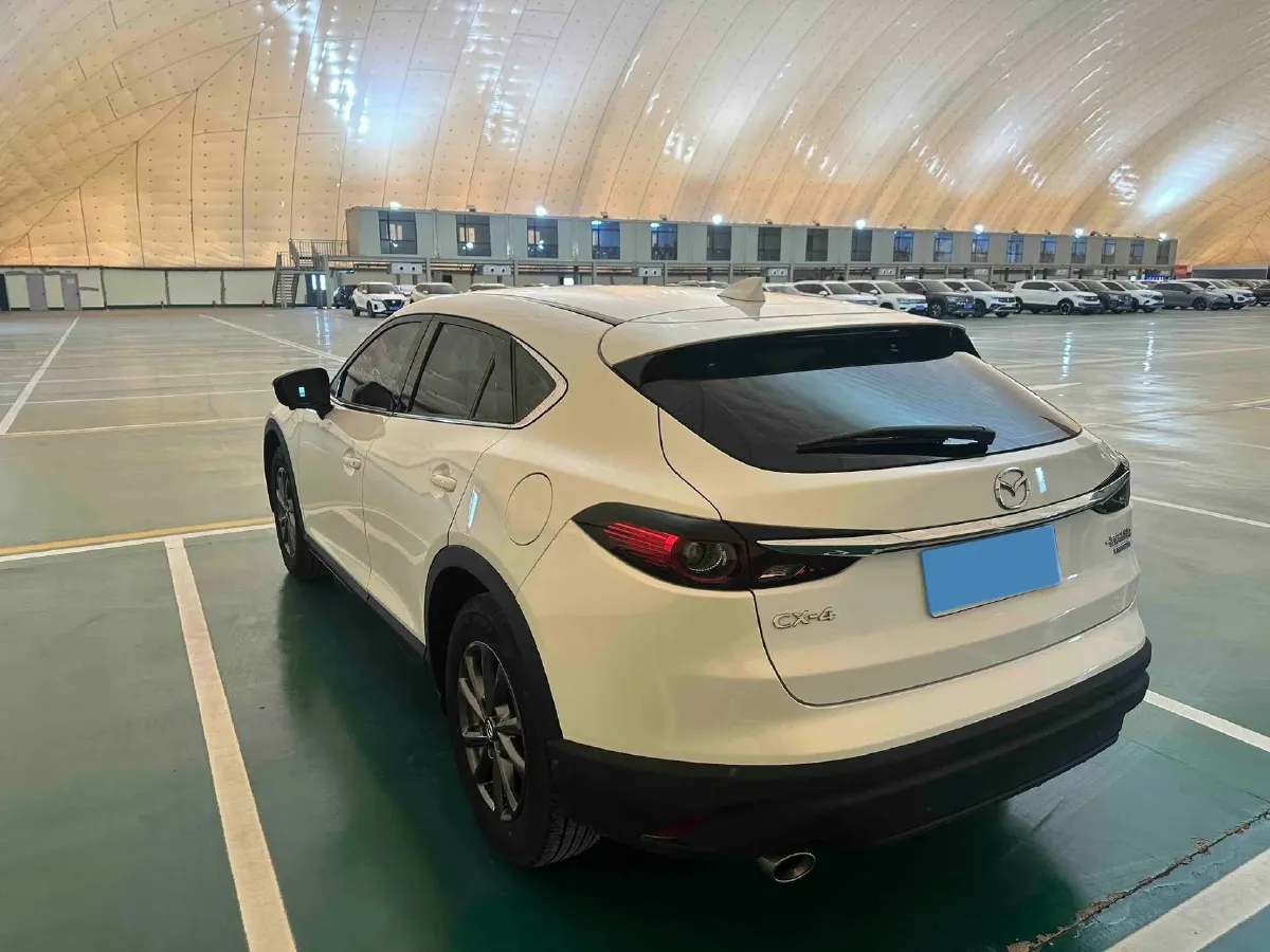 2021 Mazda CX-4 2.0L 158HP L4 6AT,autocango,china used car exporter,china ev exporter,chinese used car exporter,chinese used ev exporter